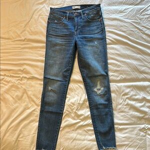 Madewell Jeans. 9” High-Rise, Skinny. Size 28T.